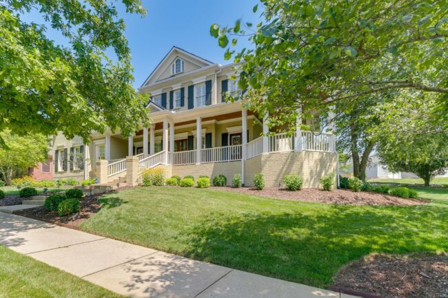 102 Stream Valley Boulevard