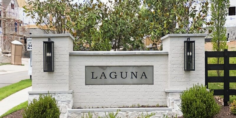 Real Estate Available in Laguna Franklin in Franklin TN